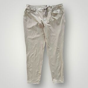 🎉5 for $45 🎉Magellan Pants Women Size L Beige
